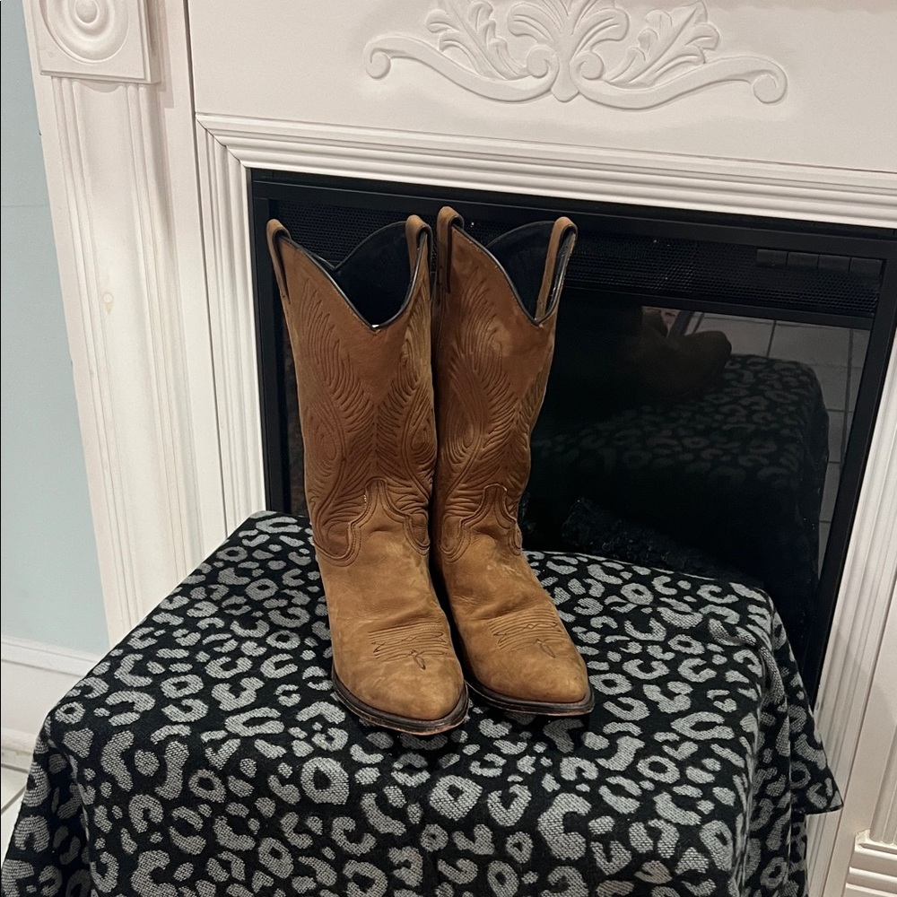 Abilene leather Heeled Boots - Picture 4 of 6